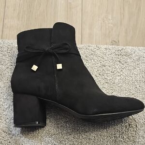 Kelly & Katie Black Ankle Booties